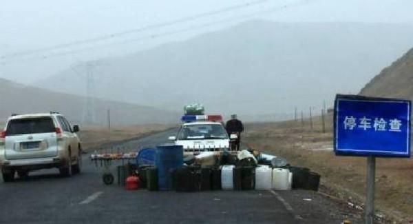 自驾川藏线，千万别带这样东西，否则等于给汽车安装了定时炸弹