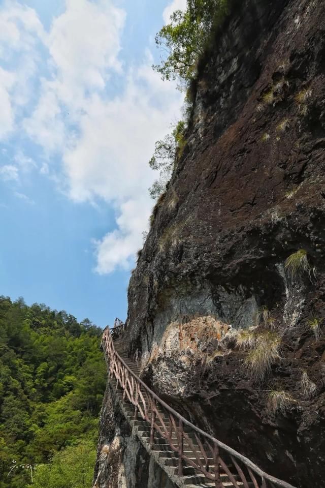 那个安静的小县城，那一段宁静的山居时光