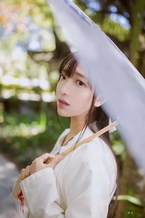 聊天女生|视频问我和你妈掉水里,你先救谁?孩子生技巧医院女生图片