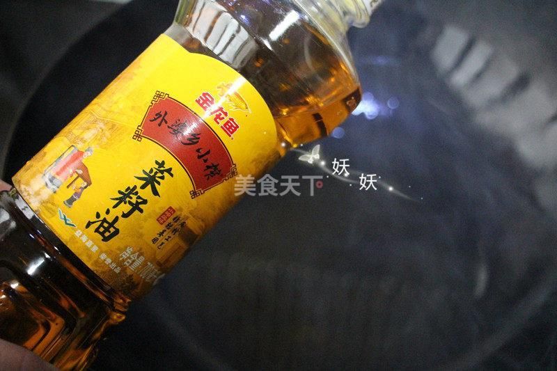 别再吃炸鸡了，换个做法，麻辣鲜香的口水鸡，这个夏季最开胃