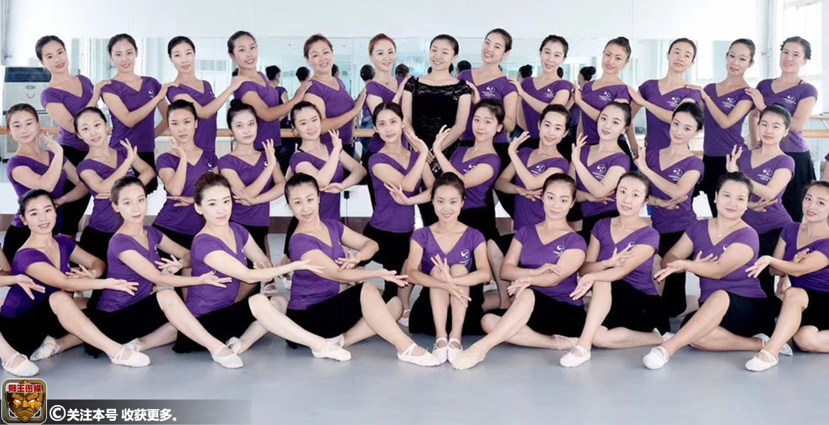 金牌美女舞蹈教师全国仅74人 三年培训千余学