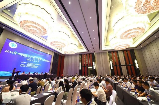 2018广西公务员:时政类题目提出观点高分技巧