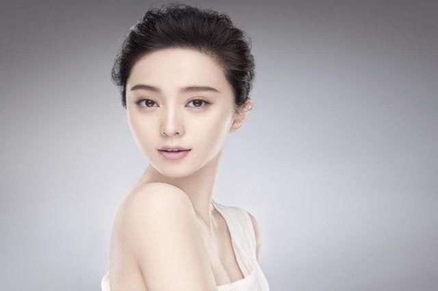 冰素颜直播还这么美?她无意透露了这些美白小技巧