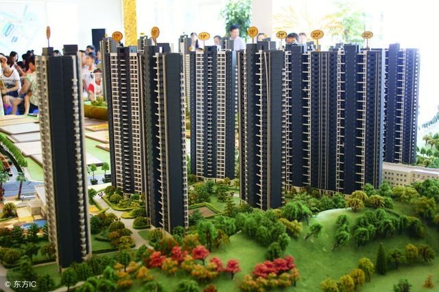 1梯2户和2梯4户的公摊一样吗?业内人士:有差