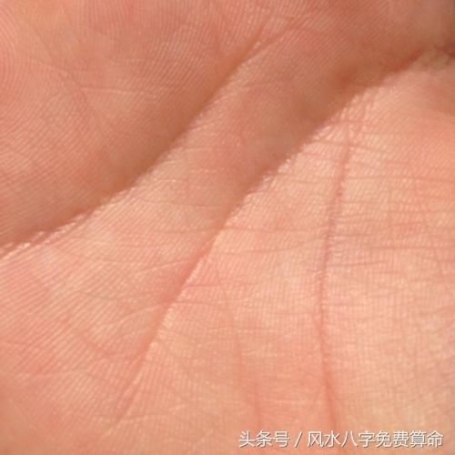 看“手相”这6个方面,就知道你是不是富贵命了!