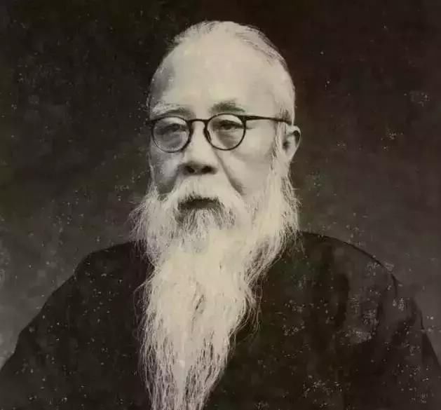 这位国学大师,被丰子恺称为中国书法界泰斗…