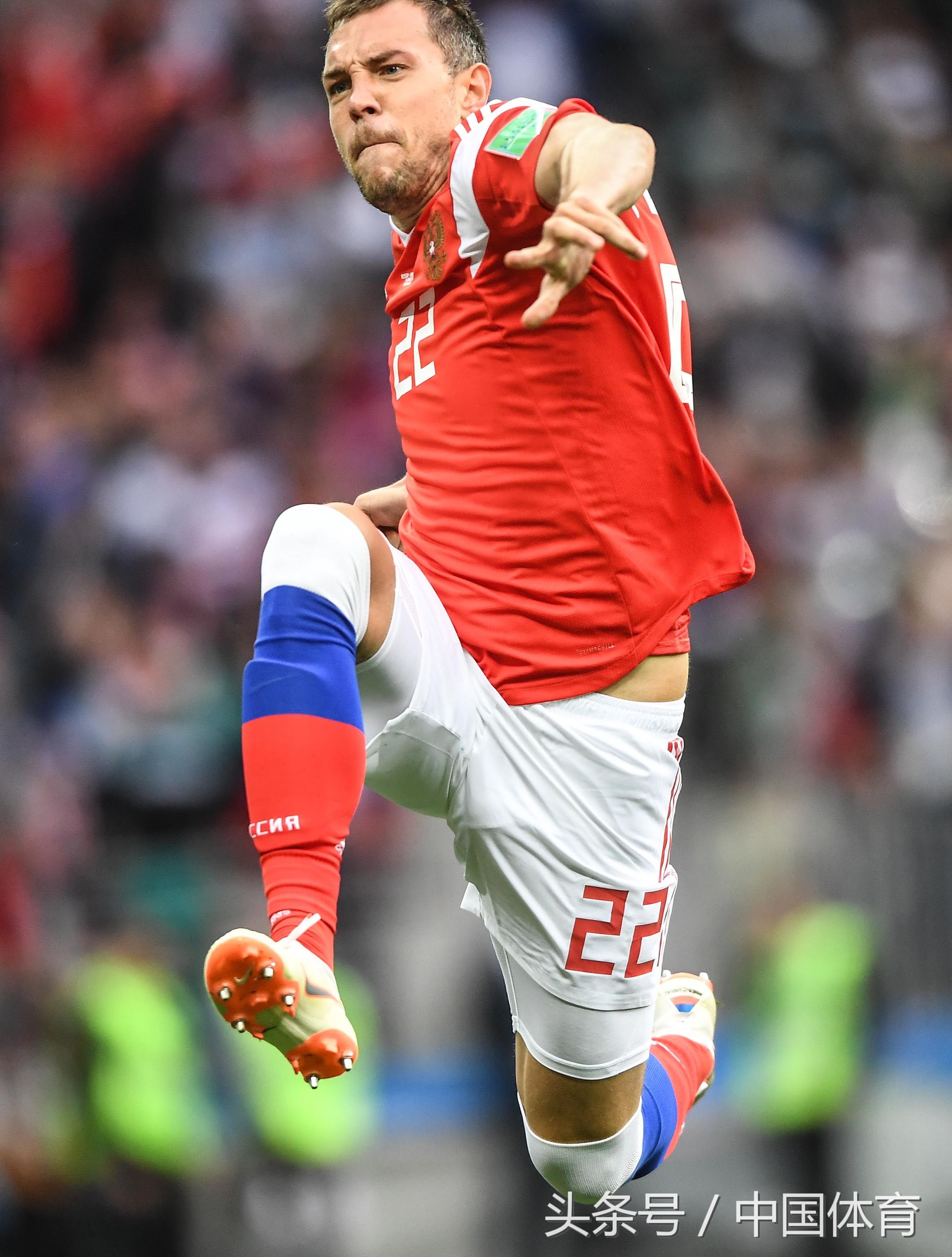 FIFA俄罗斯世界杯揭幕战 俄罗斯队以5比0狂胜