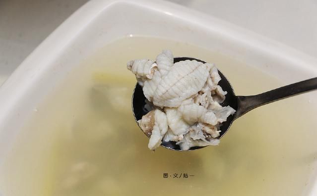 带盆友去吃，吓得她们嗷嗷叫，看看什么才叫霸气美食！