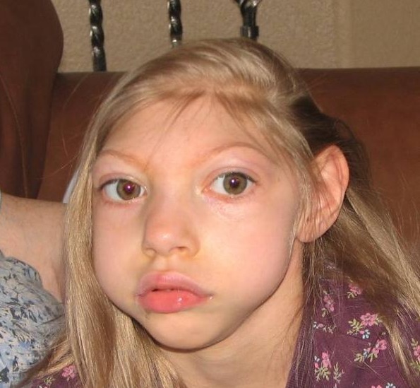 女子不顾医生反对坚持生下第三胎,如今后悔莫