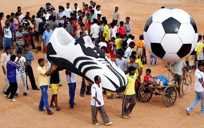 印度足协扬言3至5年超过中国足球,前些年还聘
