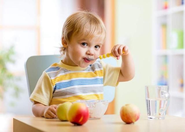 幼儿宝宝饮食的四大禁忌，准妈妈注意了，可能给宝宝带来伤害