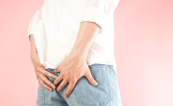 是什么原因引起的痔疮 t015d0b620479ae45df.jpg