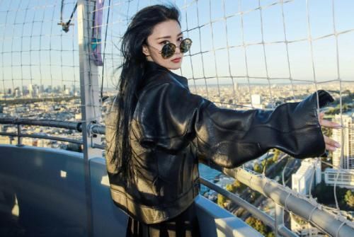 张馨予从不回应怀孕,双手暴露了真相,曾遭范冰