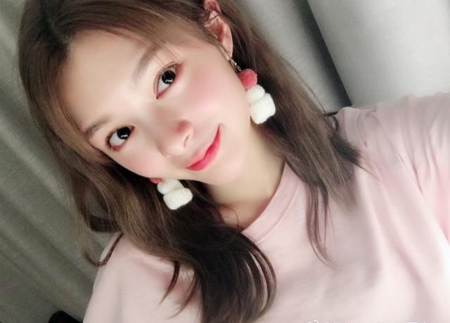 香蕉娱乐战完男团战女团,派五名少女征战《创