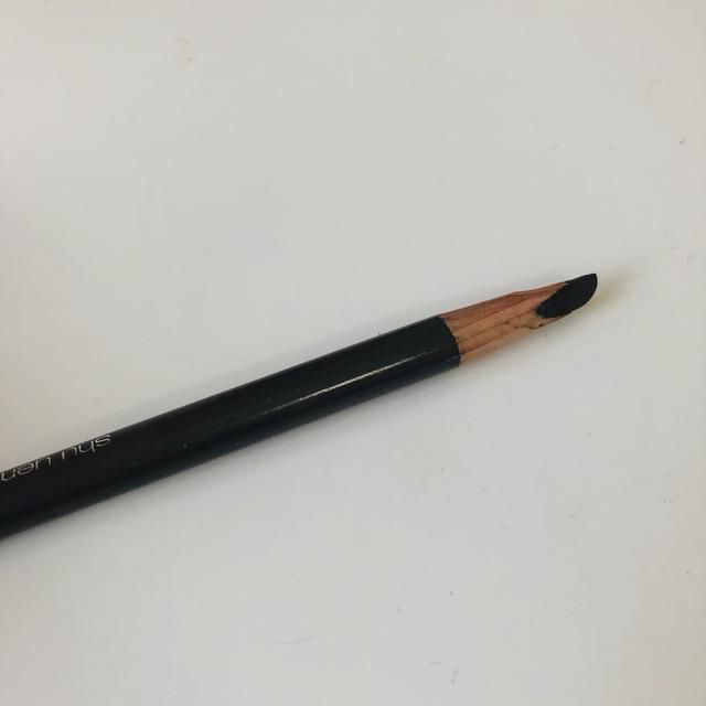 这些反版式的化妆品包装设计,你有被它困扰到a版式网格人类v版式图片