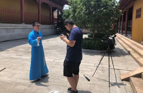 小编夜观天象,今晚将有大事发生,时间:21点,地