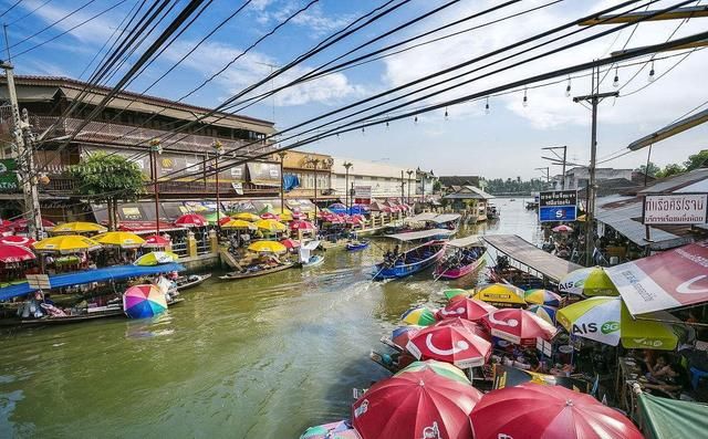 中国游客在泰国旅游遇到黑导游,泰国警方:已抓