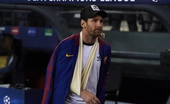 梅西笑开了花!甜美笑容抢占头条 国米神级防守