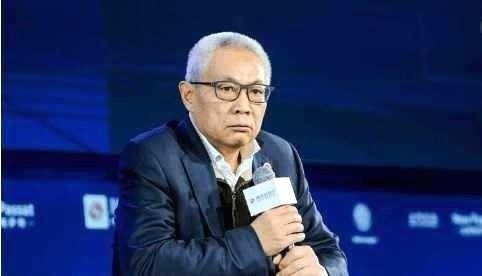 房产专家振臂高呼：房价下跌板上钉钉，2020年楼市泡沫将全部破灭