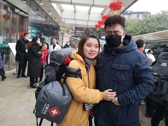 新型肺炎发热潜伏多久