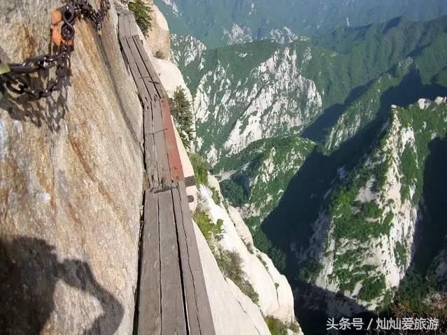 中国七大悬空照片，看得步步惊心！