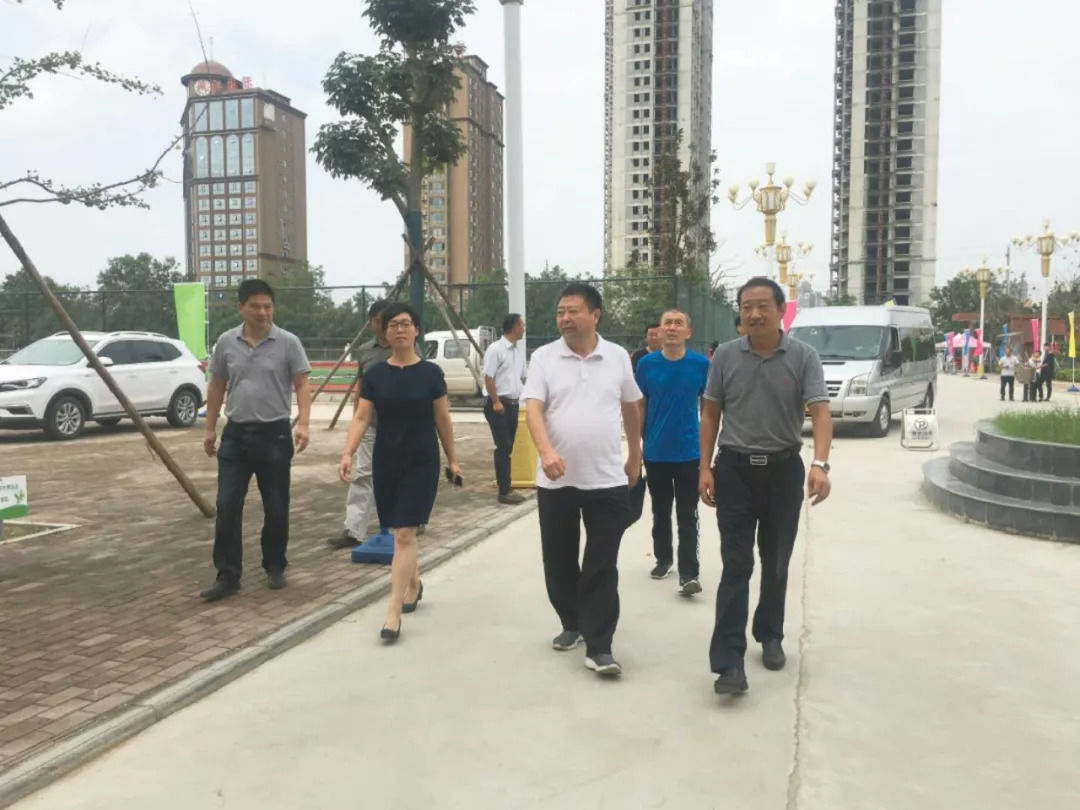 商丘市教育体育局领导督导检查学校扫黑除恶工