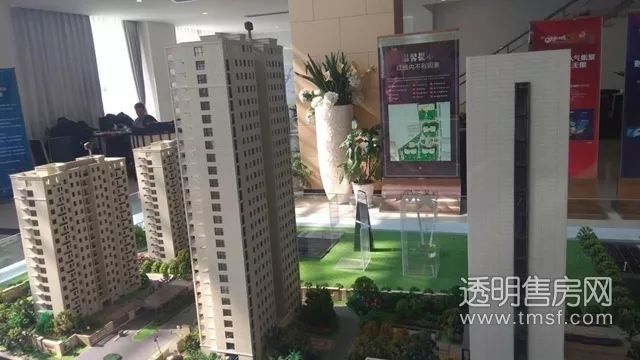 最低单价1万起，这里摇号热度空前，是楼市的价格洼地