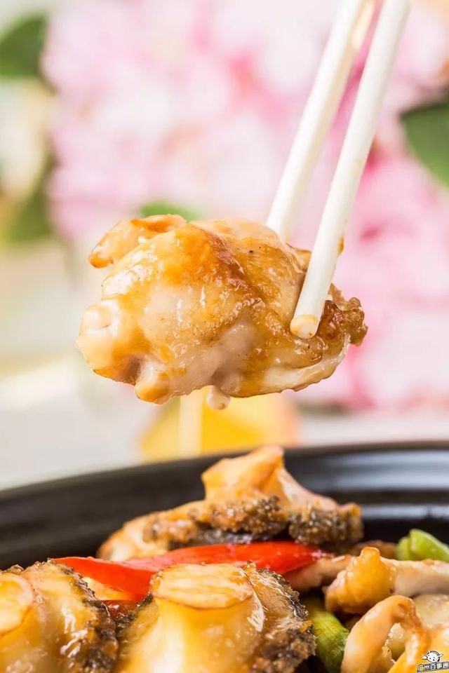 旗滨集团股票行情:冷修高峰、环保高压 供给缩