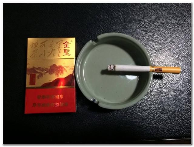 中国各省的香烟代表，湖南是芙蓉王！你知道你的家乡是哪款吗？