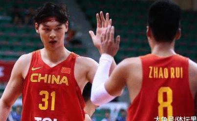 王哲林43分22篮板, 成姚明后第二人, 赵睿调侃