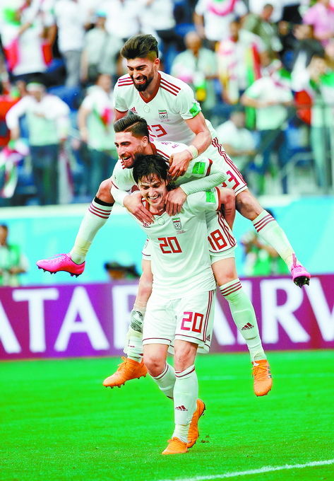 全场唯一进球来自乌龙 伊朗20年世界杯之旅