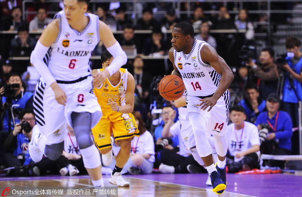 CBA总决赛G4:辽宁vs广厦
