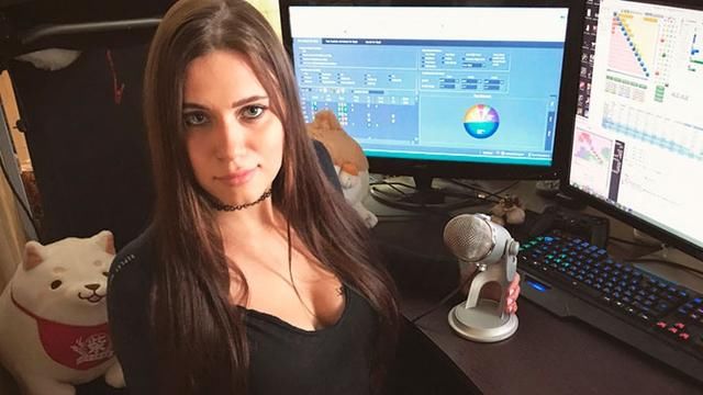俄罗斯著名电子竞技女运动员和网络游戏玩家莉