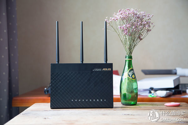 帮朋友搭建私有云-华芸AS6404T NAS+华硕 A