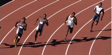 运动会1500米项目应该怎么跑?