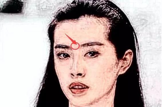 四种最不好惹的女人面相, 冷酷绝情, 好胜心强, 喜欢挑拨离间!