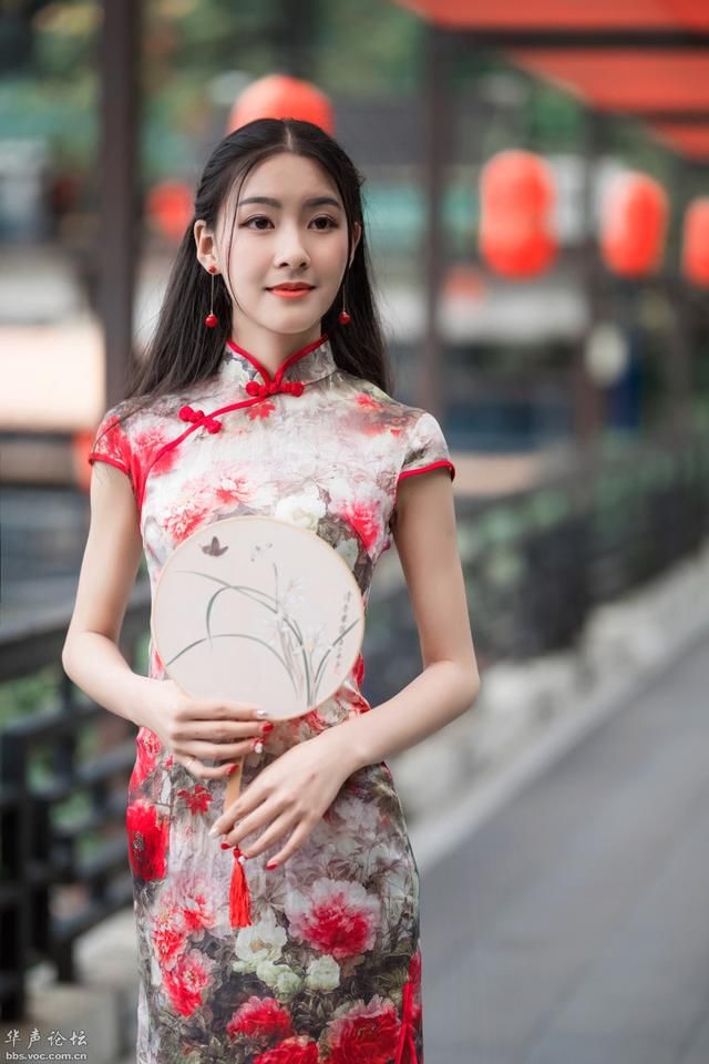 物近易碰撞，人近易矛盾，不远不近，不易矛盾