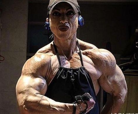健肌肉v肌肉比美女男还壮实,不少人表示性别都视频搞笑张浩图片