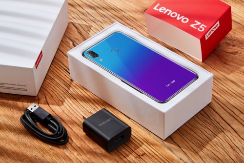 联想Z5开箱评测 90%屏占比拓展视觉边界