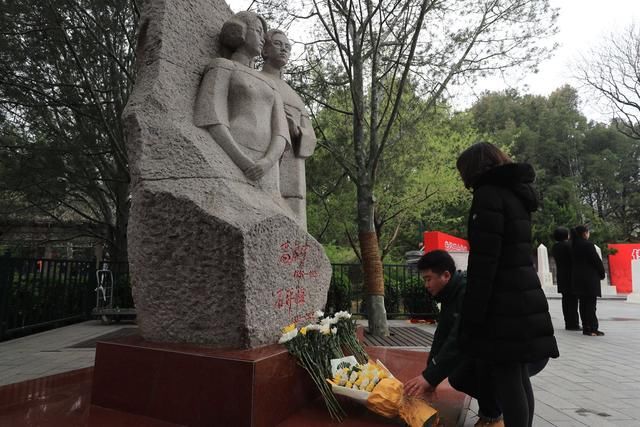 缅怀英烈不忘初心 陶然亭公园开展“抚今追昔”主题游园活动