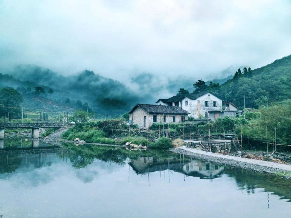 gdp增速_2018 南昌 gdp(3)