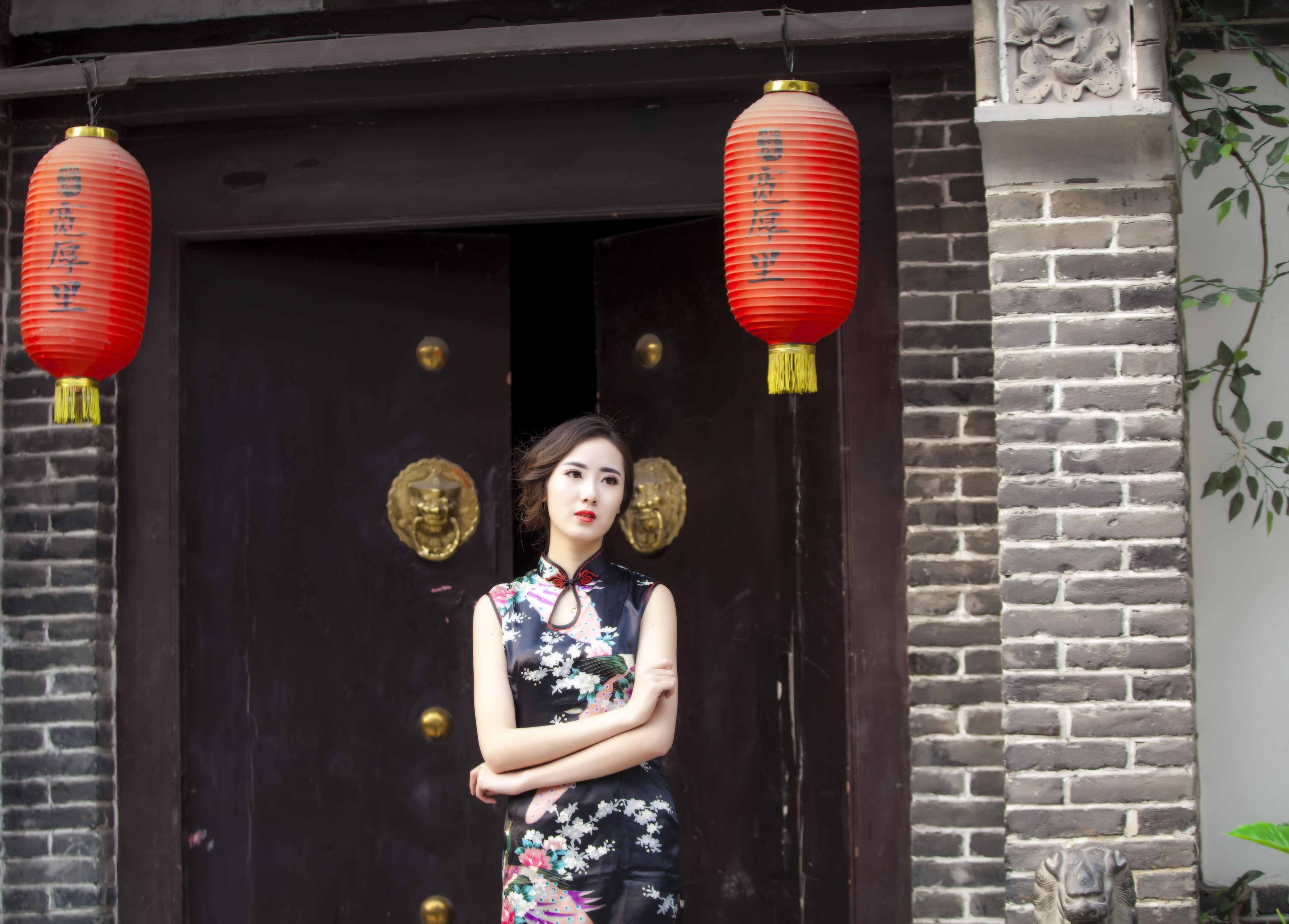 泉城济南网红地标宽厚里,穿旗袍的姑娘你在哪儿呢