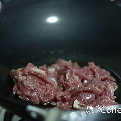 胡萝卜木耳炒肉丝