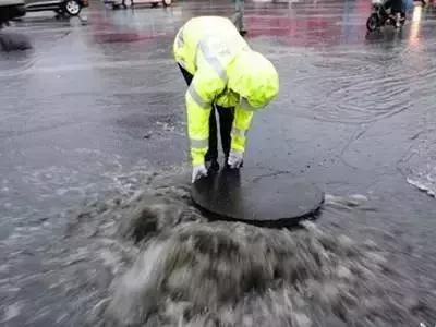 注意！暴雨、大暴雨又要来了！暴雨天气出行注意事项！