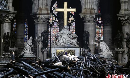 巴黎圣母院仍存坍塌隐患 法国拟推新法鼓励捐