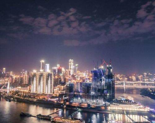 中国面积最大的直辖市,街上美女如云,来了就不