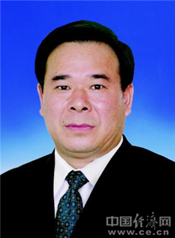 潍坊市委原书记刘曙光当选淄博市人大常委会副