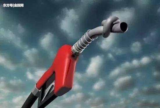 今日油价涨幅略降，预计上涨249元\/吨!