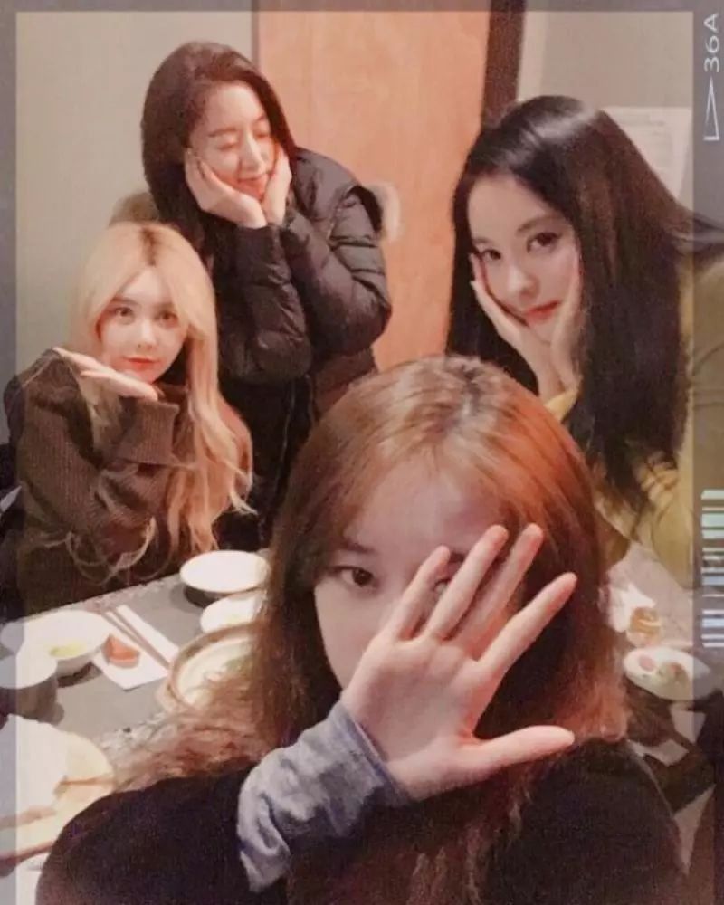 T-ara四人聚餐合照公开 合约期满后首次完整体