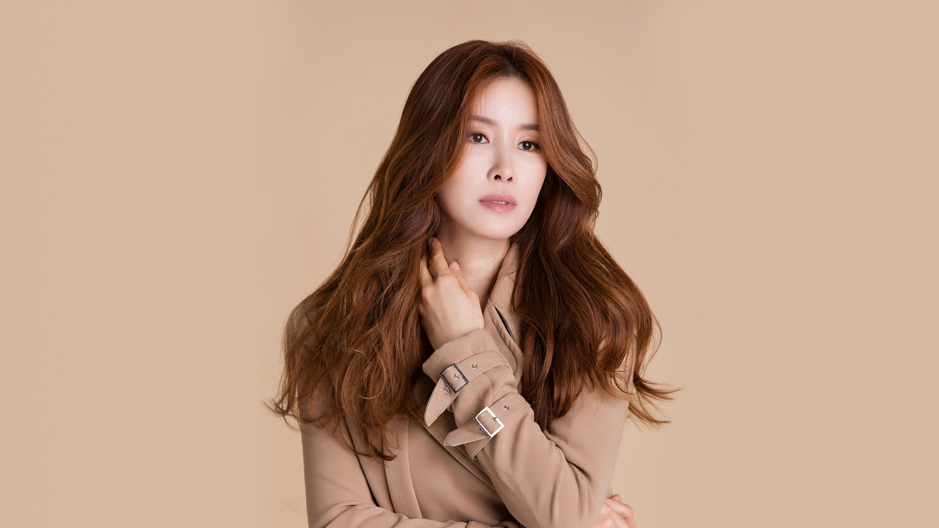 韩国美女明星-李泰兰高清桌面壁纸